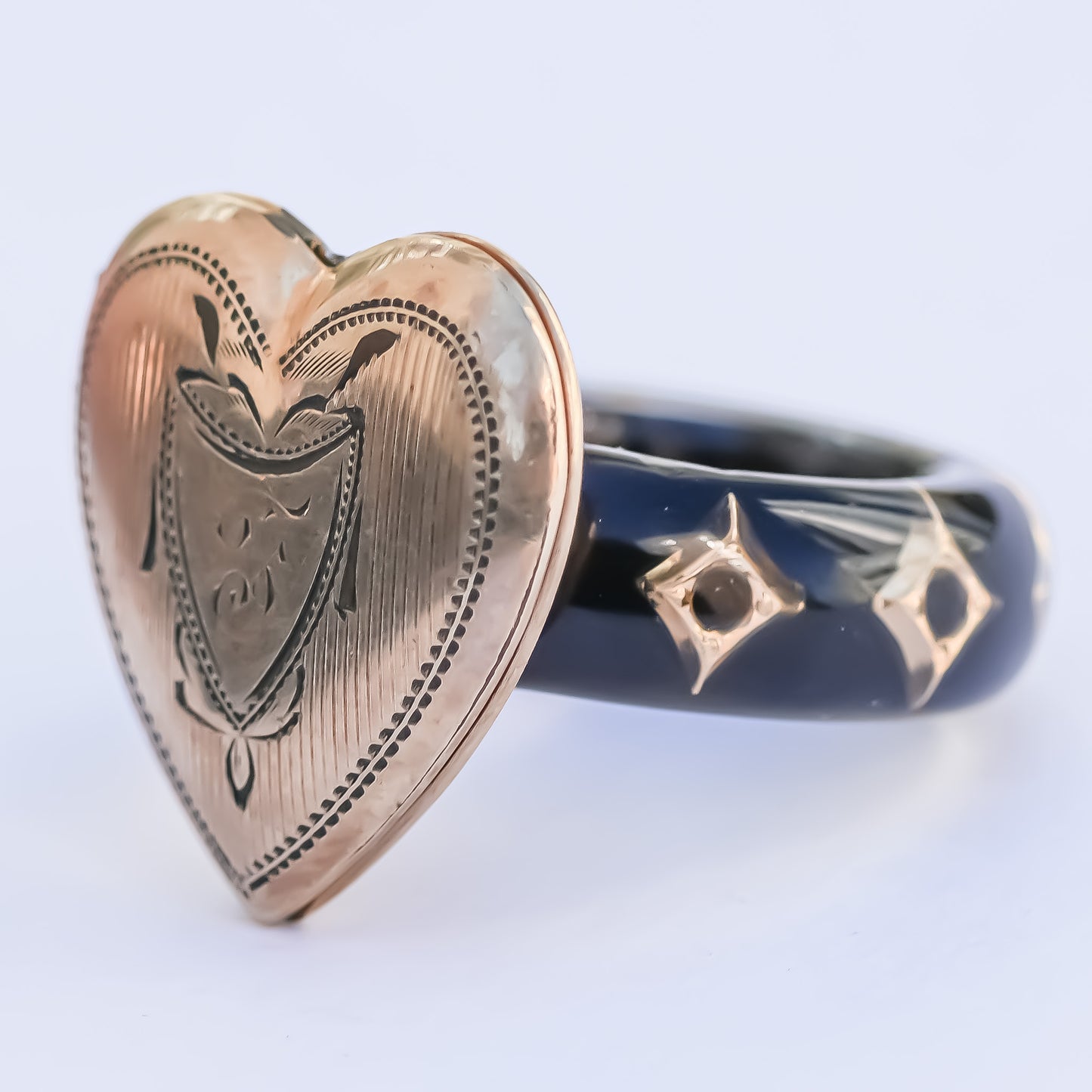 HEART LOCKET RING / EMBLEM / #12