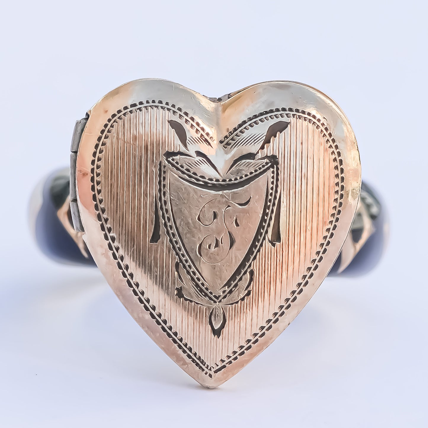 HEART LOCKET RING / EMBLEM / #12