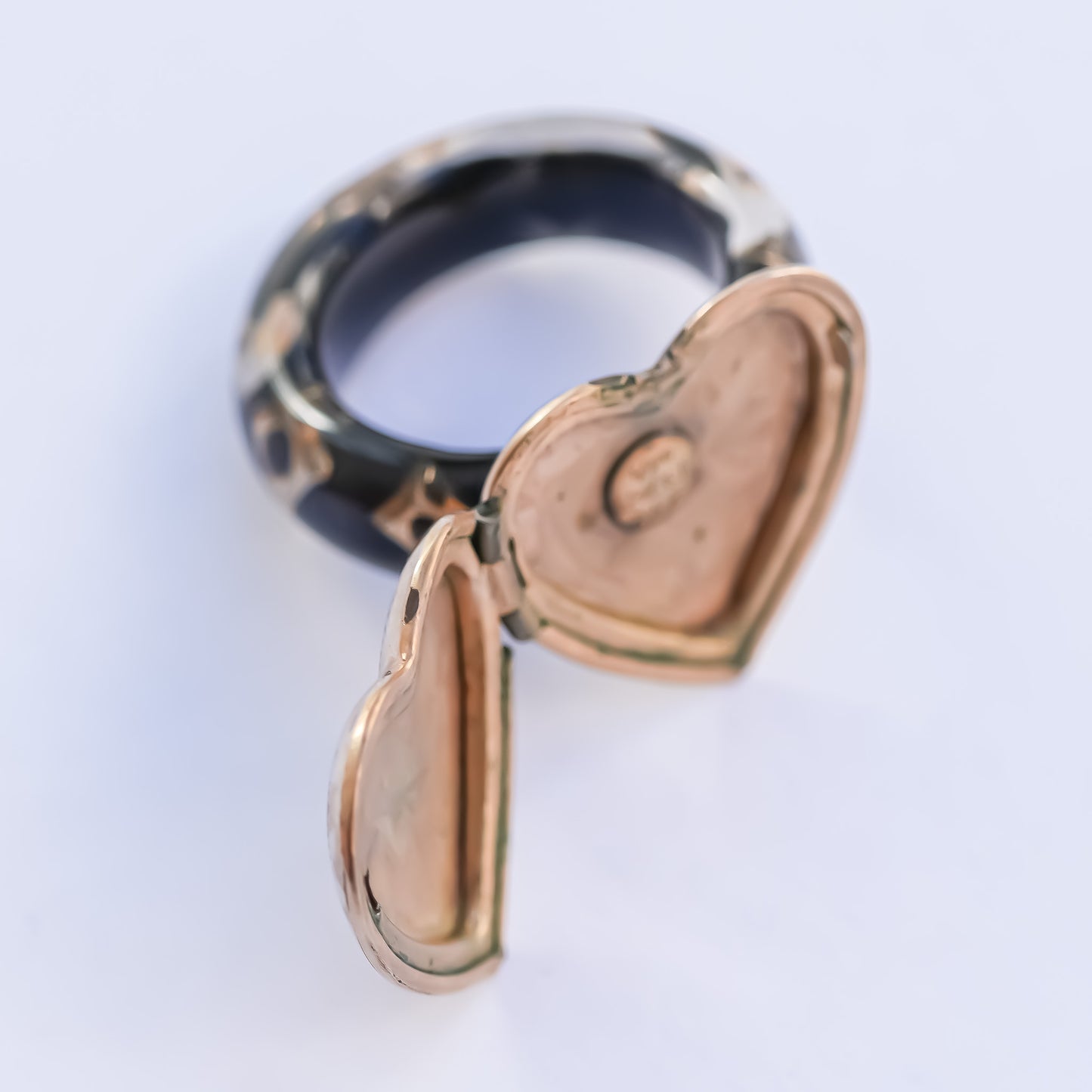 HEART LOCKET RING / EMBLEM / #12