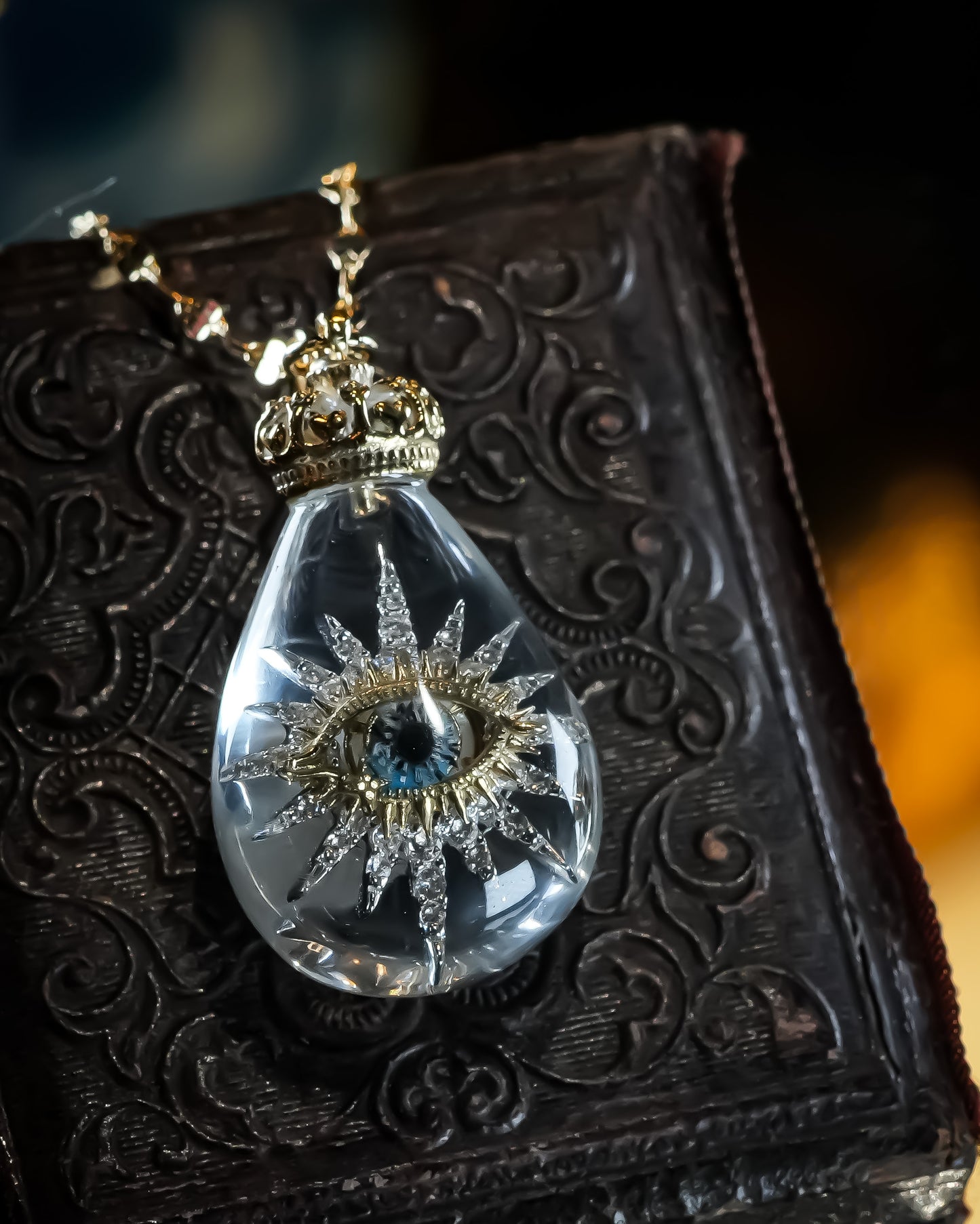Celestial eye teardrop necklace - clear × gold
