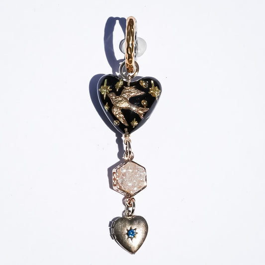 BIRD EARRINGS / HEART / BLACK (single)