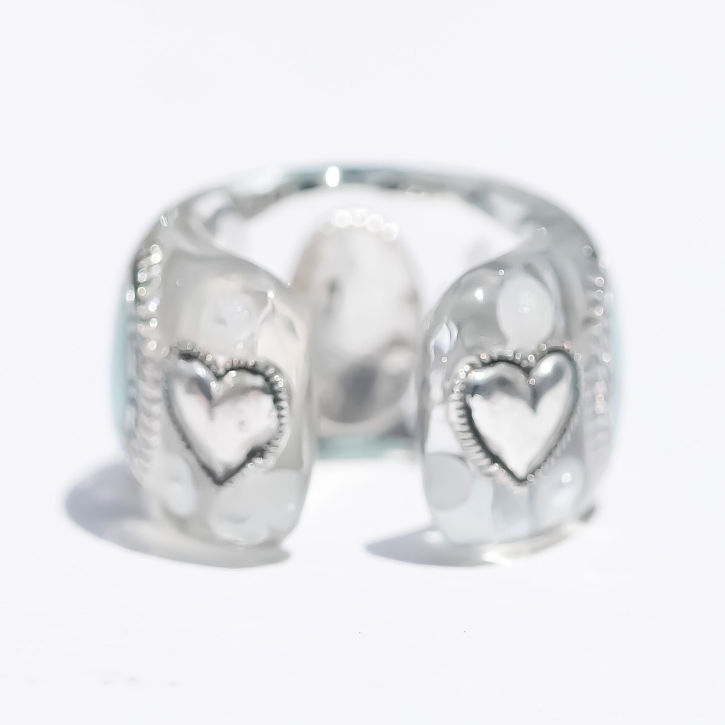 LOVE EARCUFF / TURQUOISE / PEARL / CLEAR