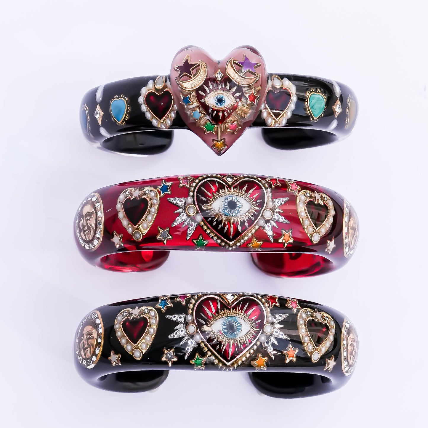 Sacred eye heart bracelet - black × rainbow