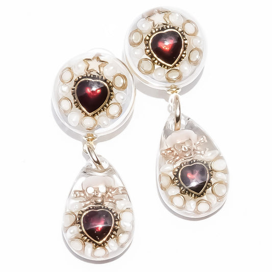 LOVE  EARRINGS / MEMENTO MORI / CLEAR