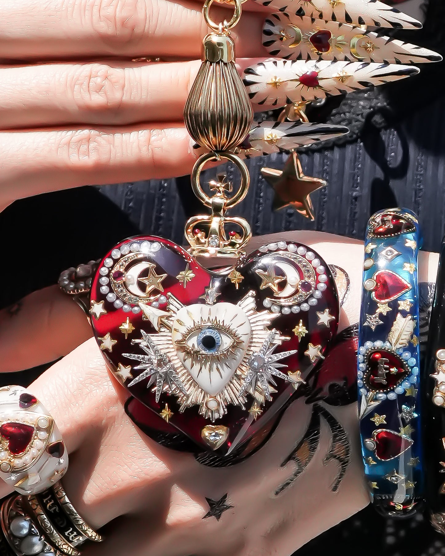 LOVE NECKLACE / EYE / HEART / RED