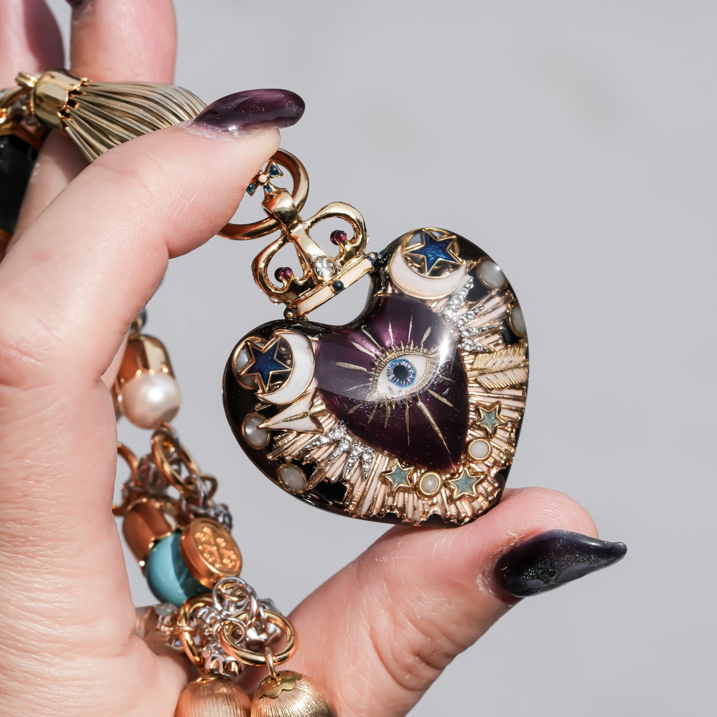 Sacred Heart Eye Necklace - Black × Purple Mystic / Medium