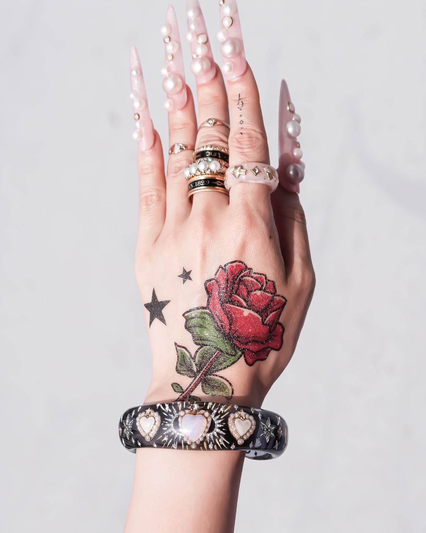 LOVE BRACELET / HEART / CLEAR BLACK / PINK OPAL