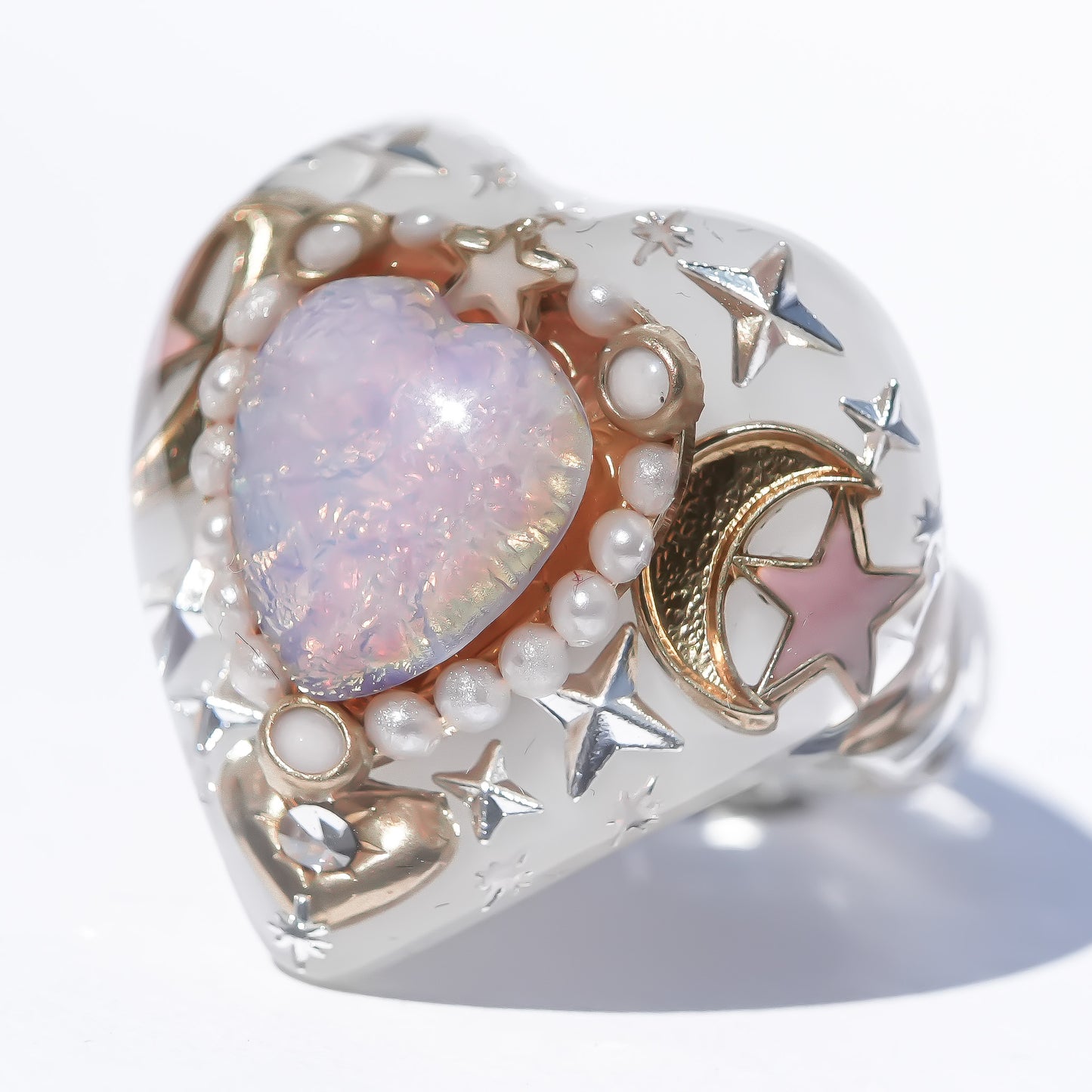 LOVE RING / HEART / WHITE / PINK OPAL / #10