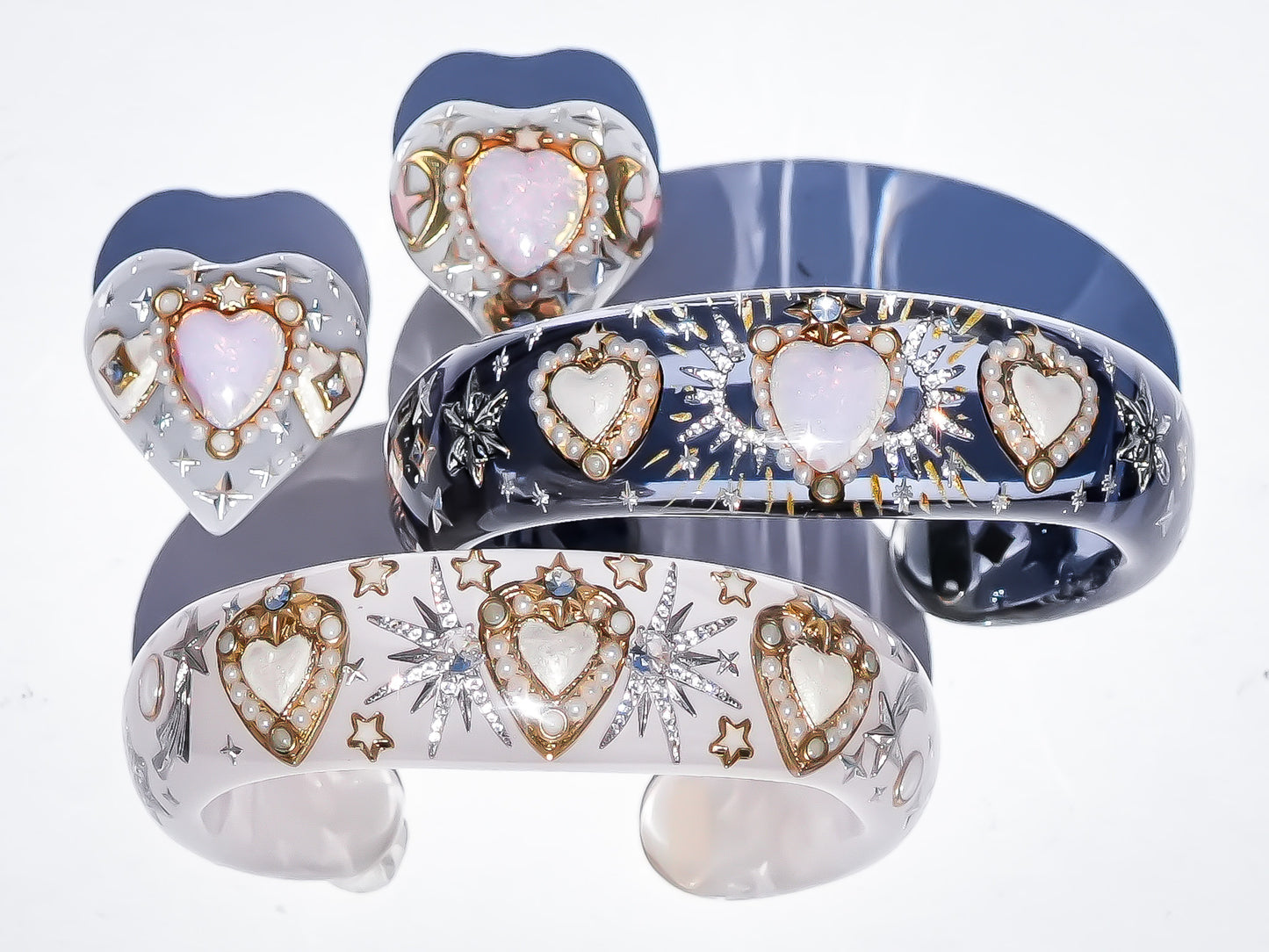 LOVE BRACELET / HEART / CLEAR BLACK / PINK OPAL