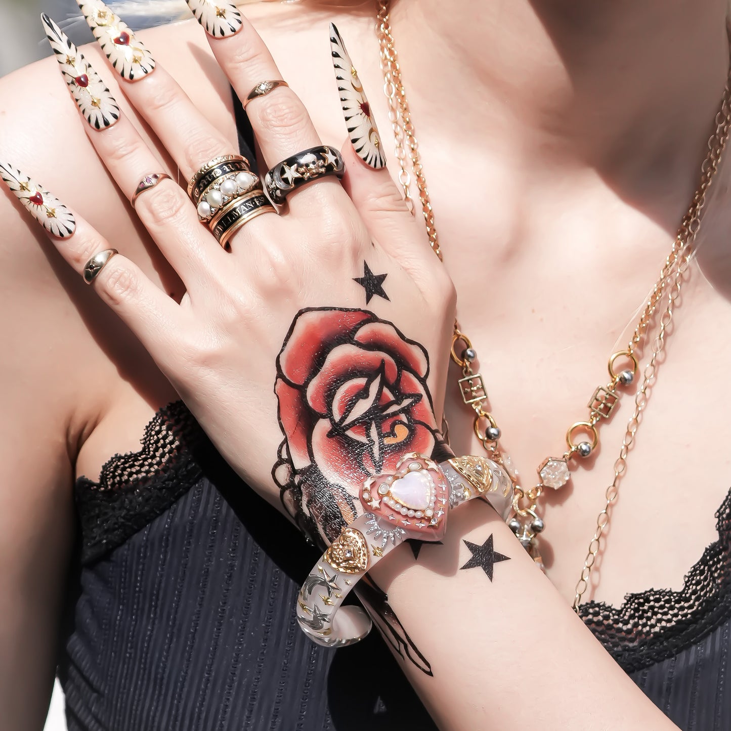 LOVE BRACELET / SMOKY PINK / PINK OPAL 2