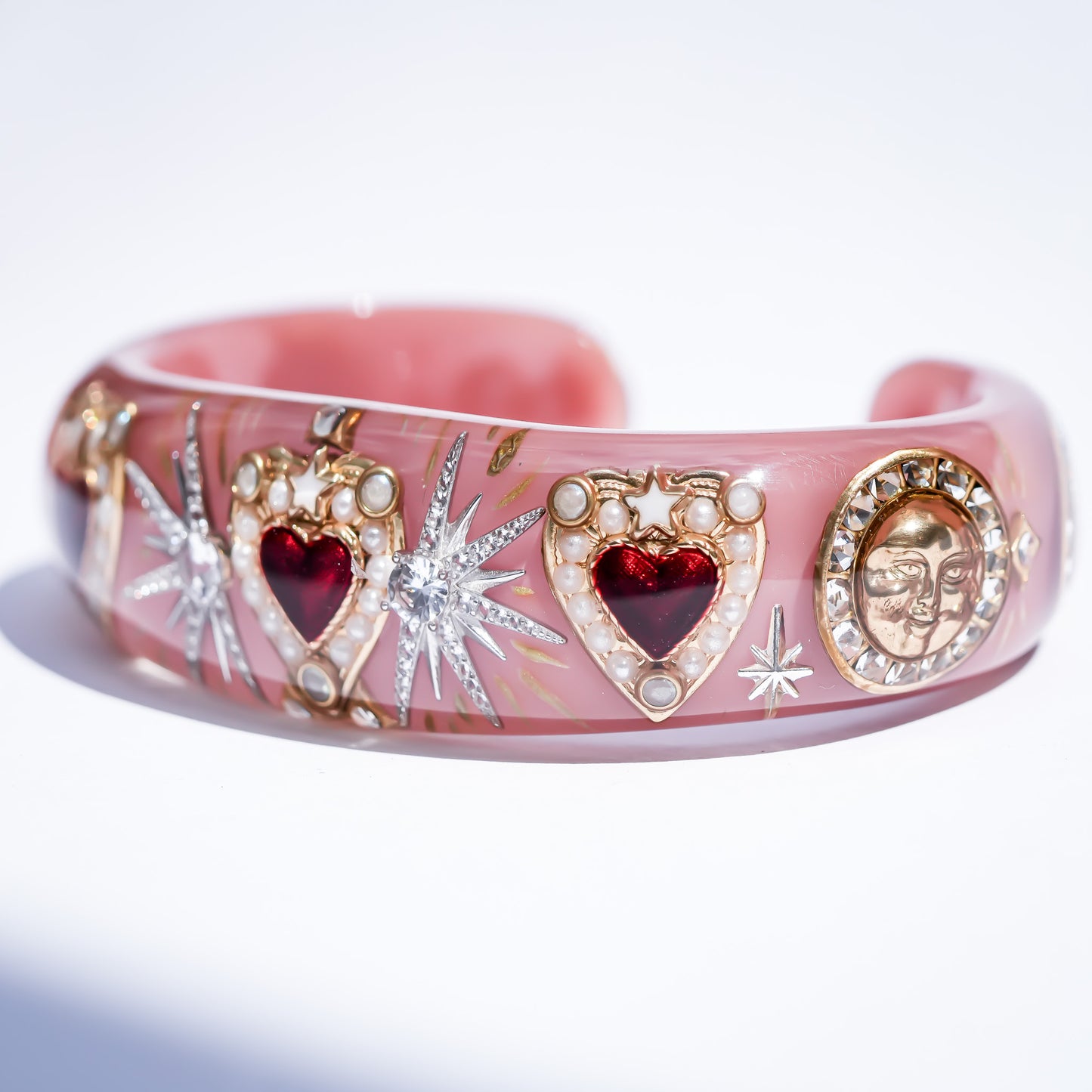 LOVE BRACELET / RED HEART / SMOKY PINK