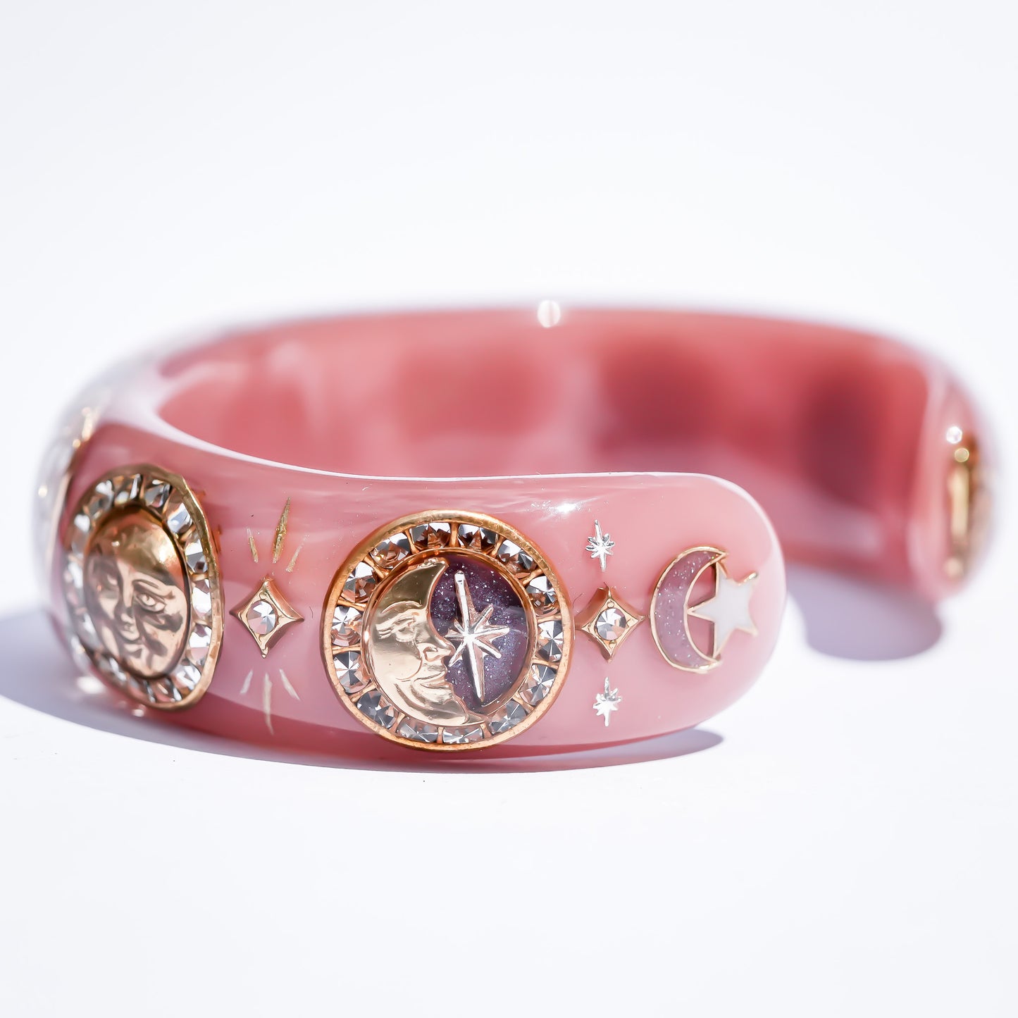 LOVE BRACELET / RED HEART / SMOKY PINK