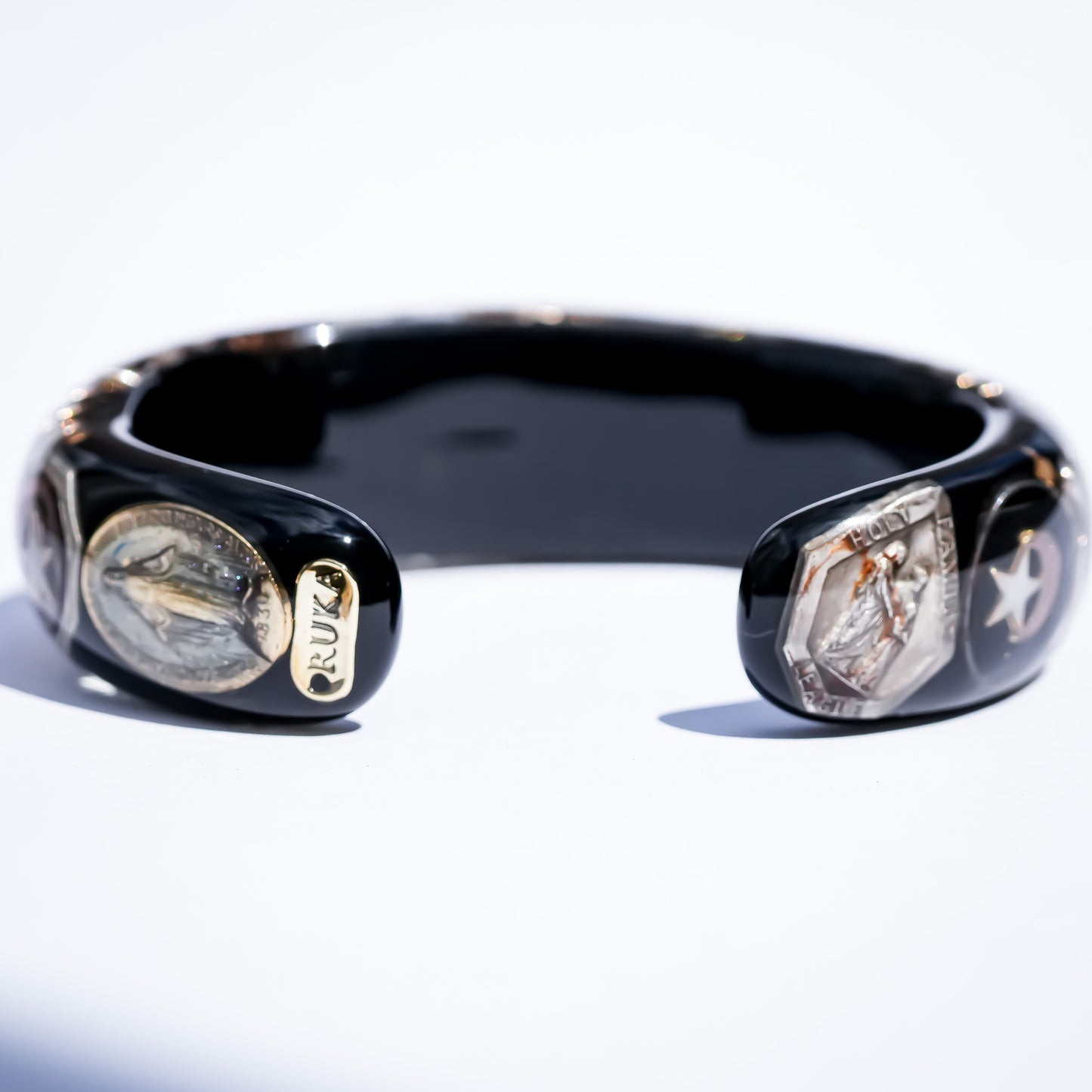 LOVE BRACELET / RED HEART / BLACK / GOLD