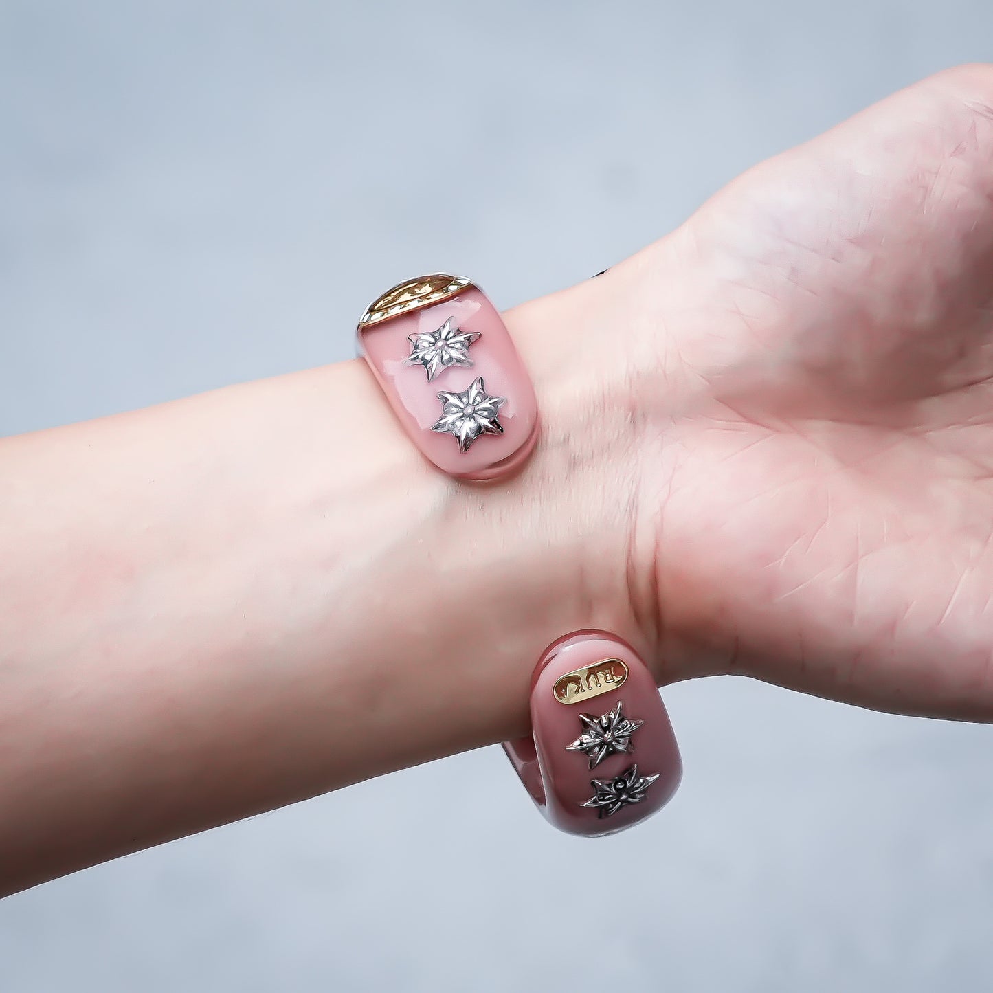 LOVE BRACELET / EYE / WHITE HEART / SMOKY PINK
