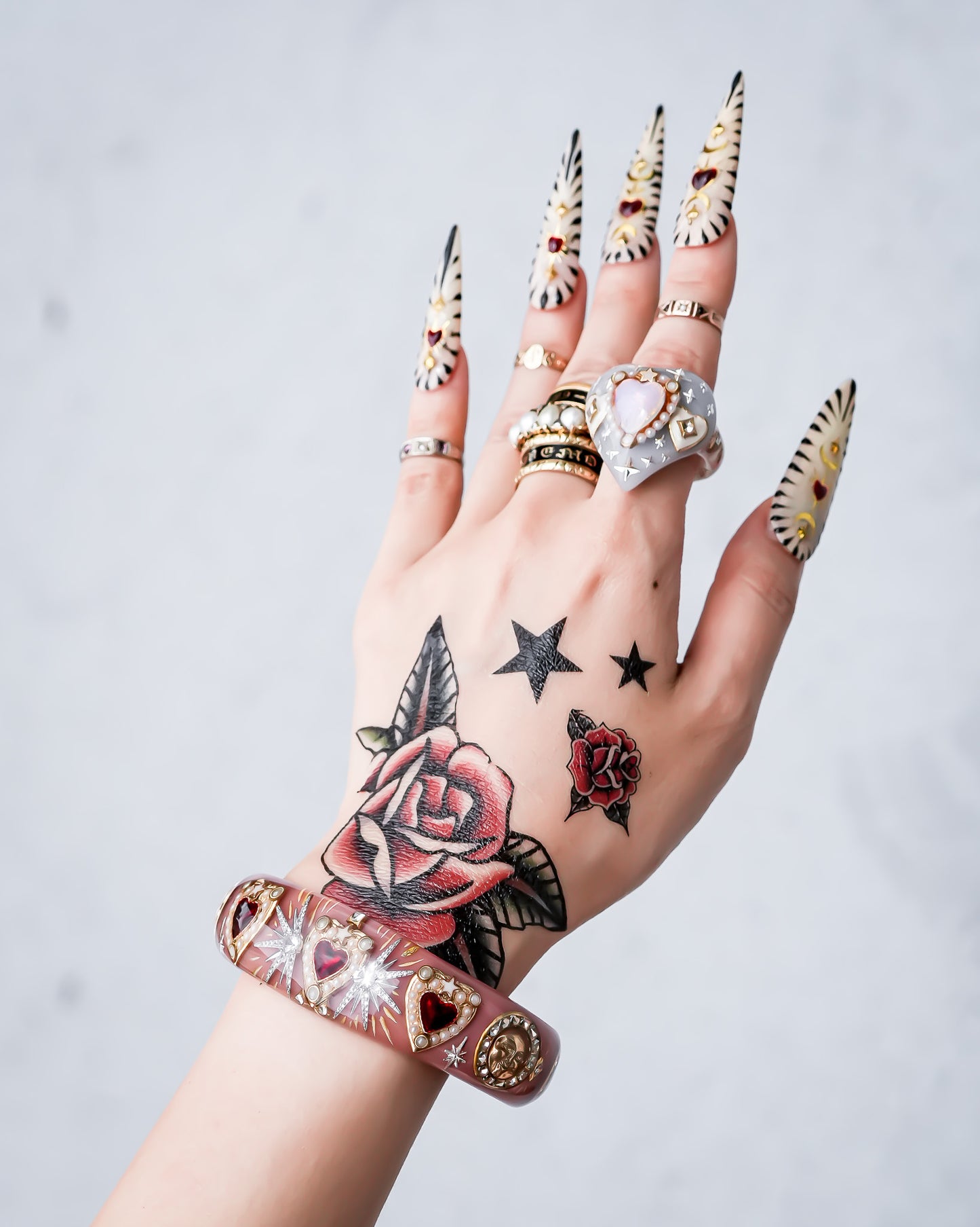 LOVE BRACELET / RED HEART / SMOKY PINK