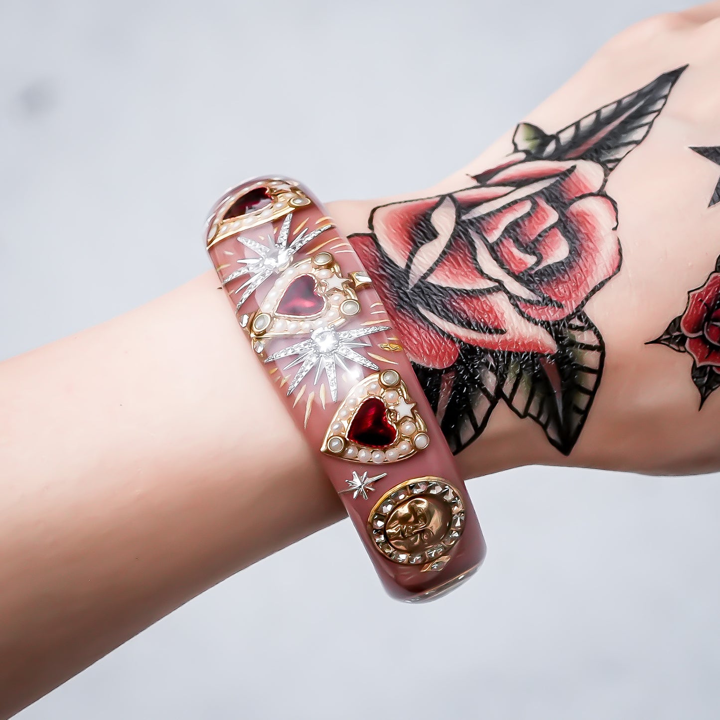 LOVE BRACELET / RED HEART / SMOKY PINK