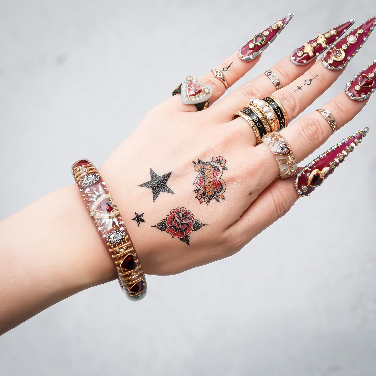 Royal Heart & Turquoise Bracelet – Smoky Brown
