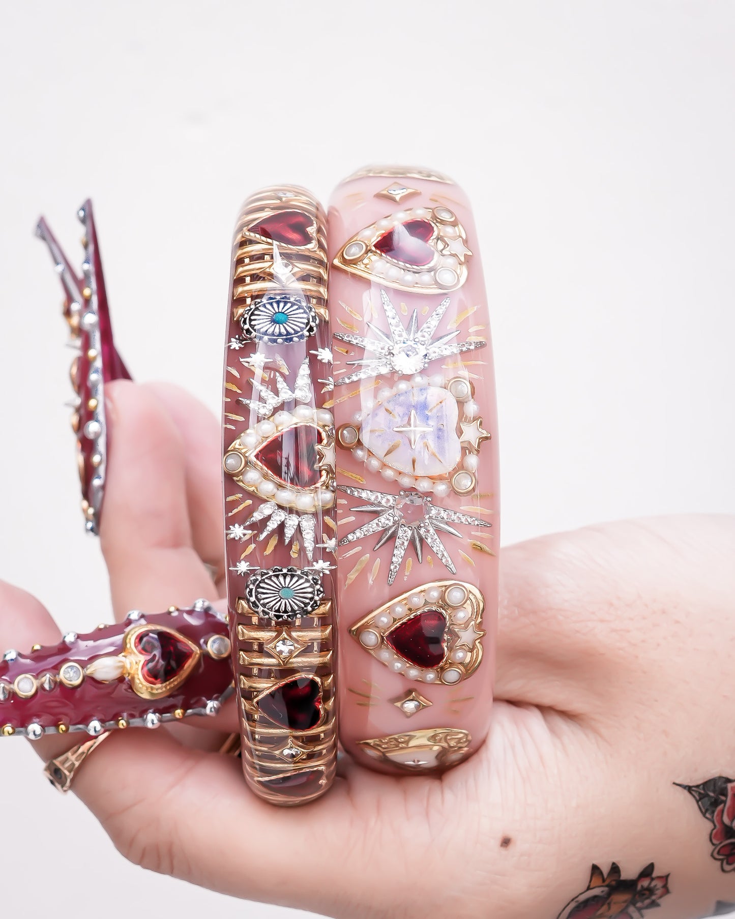 Royal Heart & Turquoise Bracelet – Smoky Brown
