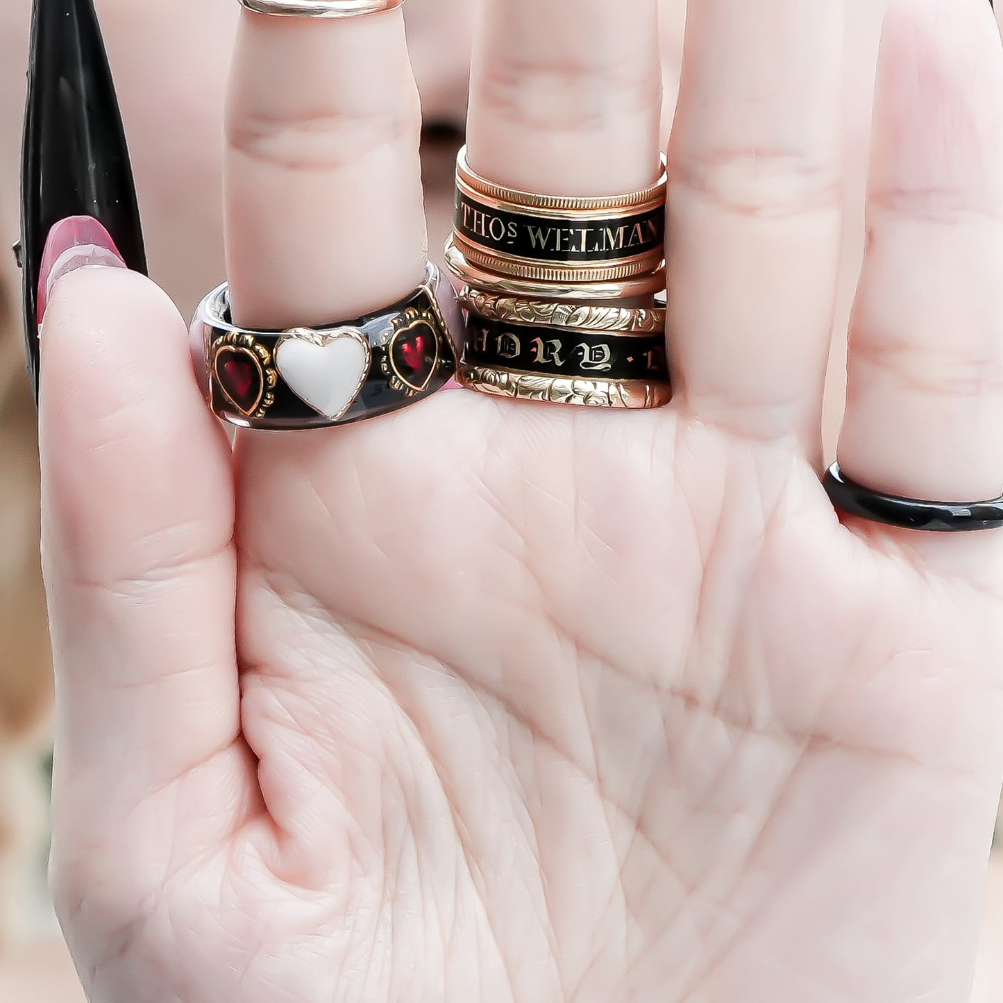 Mystic Eye Heart Ring – Jet Black / #10 #11 #18