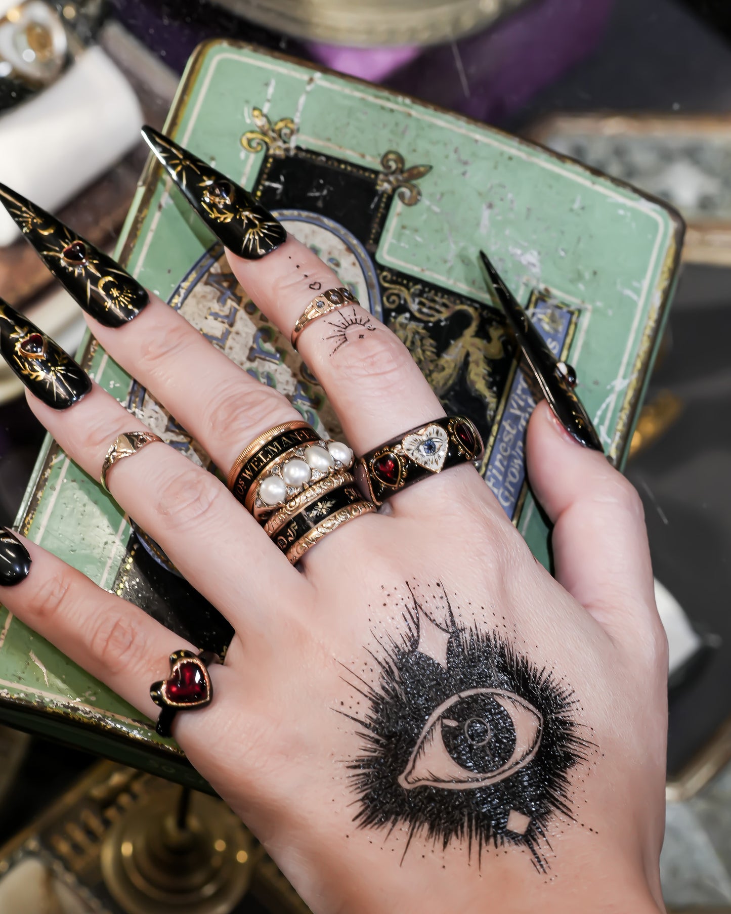 Mystic Eye Heart Ring – Jet Black / #10 #11 #18