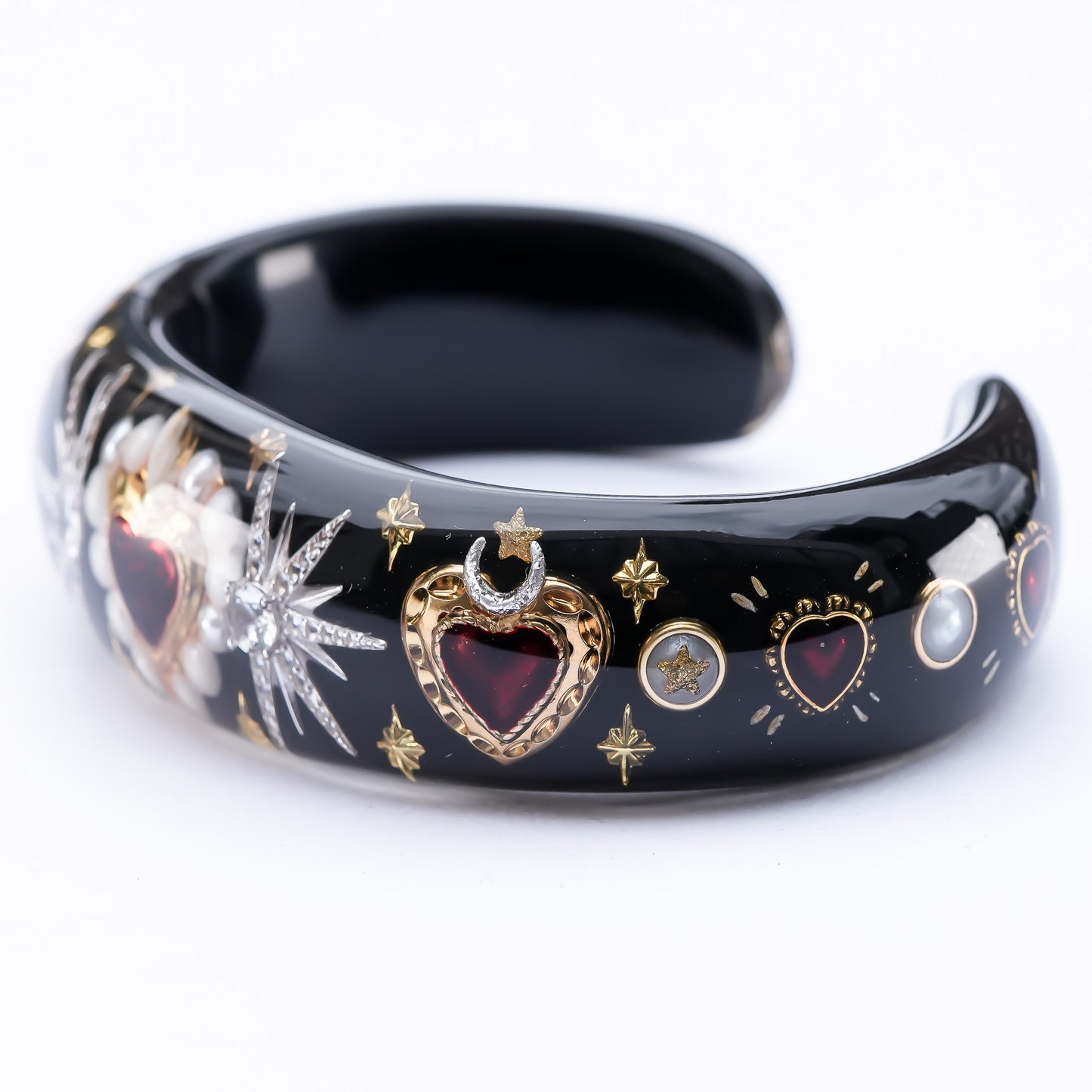 Radiant Heart Bangle – Jet Black