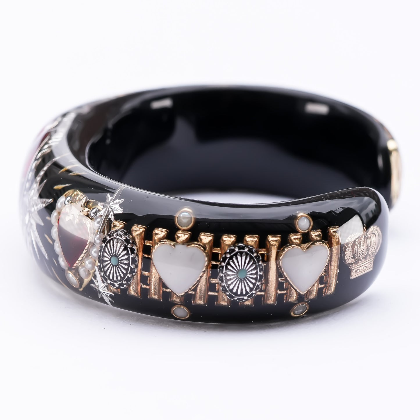 Mystic Eye Heart Bangle – Jet Black