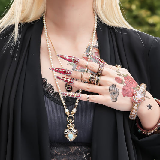 Crown Heart Majolica Pearl Necklace - Turquoise