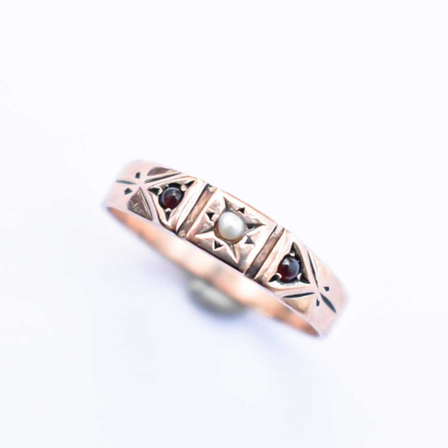 BABY RING / PEARL / GARNET / USA / 10K / #1