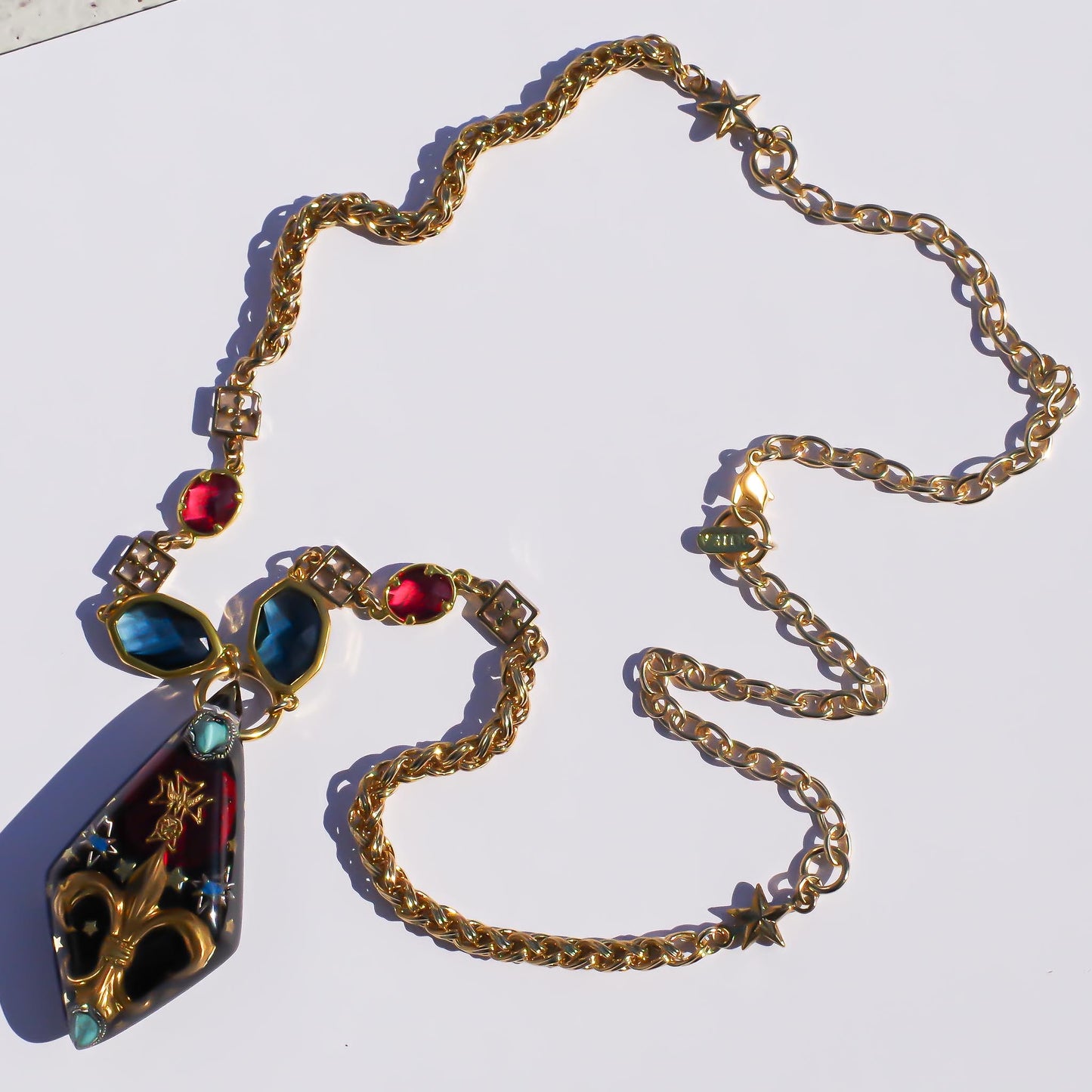 DIAMOND NECKLACE / KINGDOM