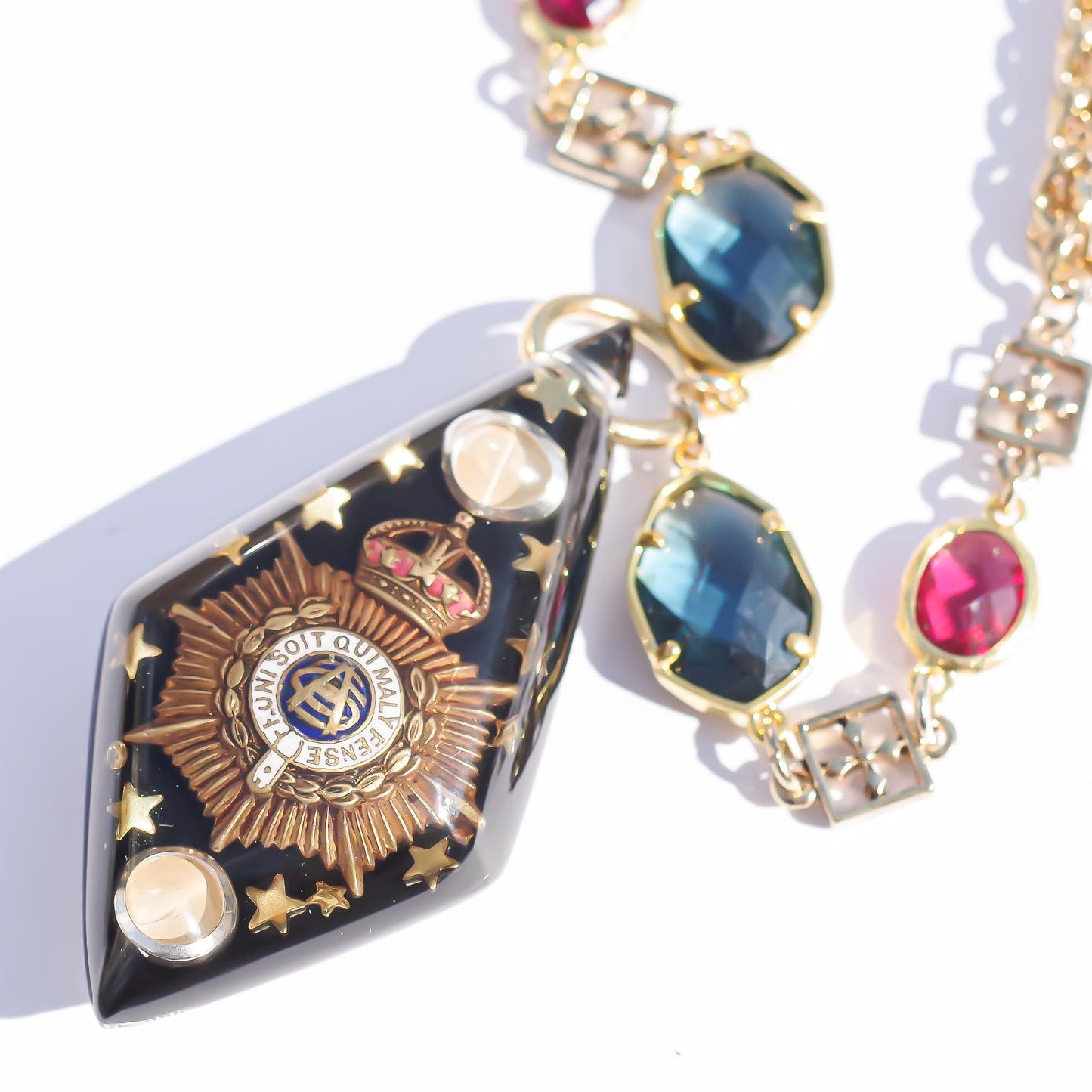DIAMOND NECKLACE / KINGDOM