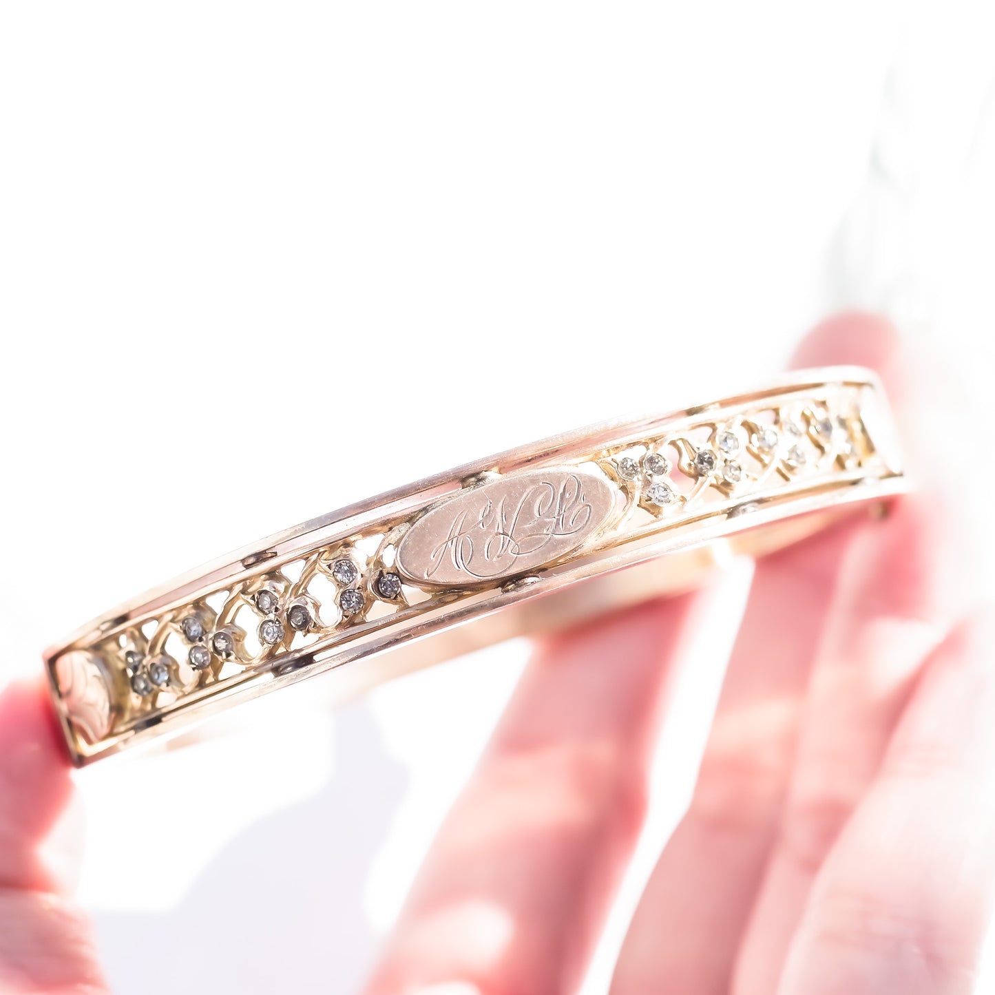 ANTIQUE BANGLE / USA / ALPHABET  / 14KGF