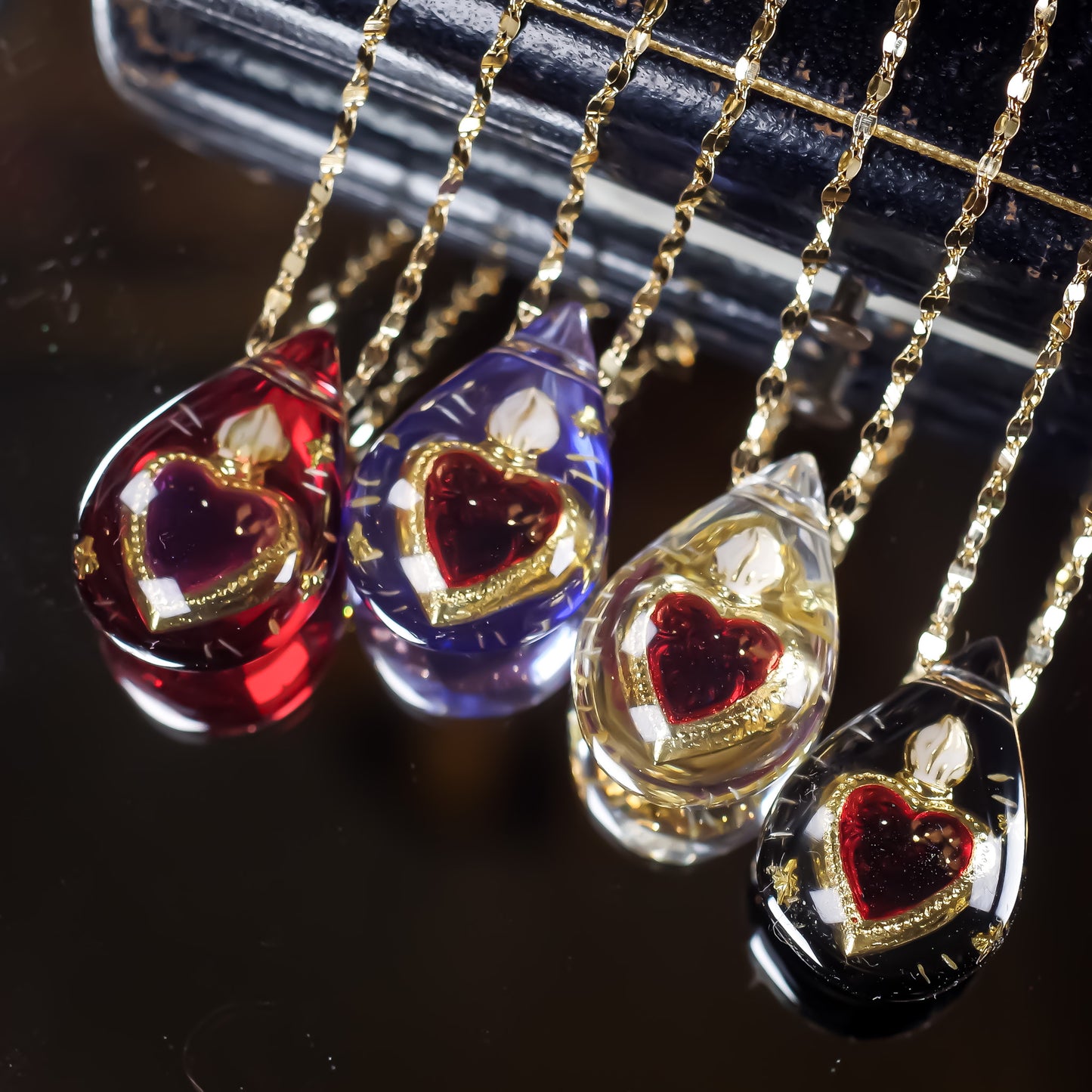 LOVE NECKLACE / DROP / PURPLE