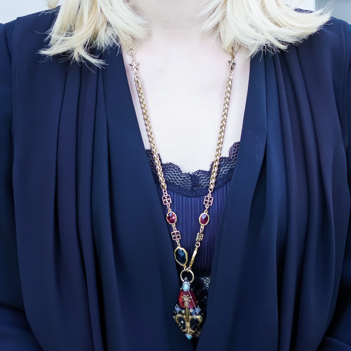 DIAMOND NECKLACE / KINGDOM