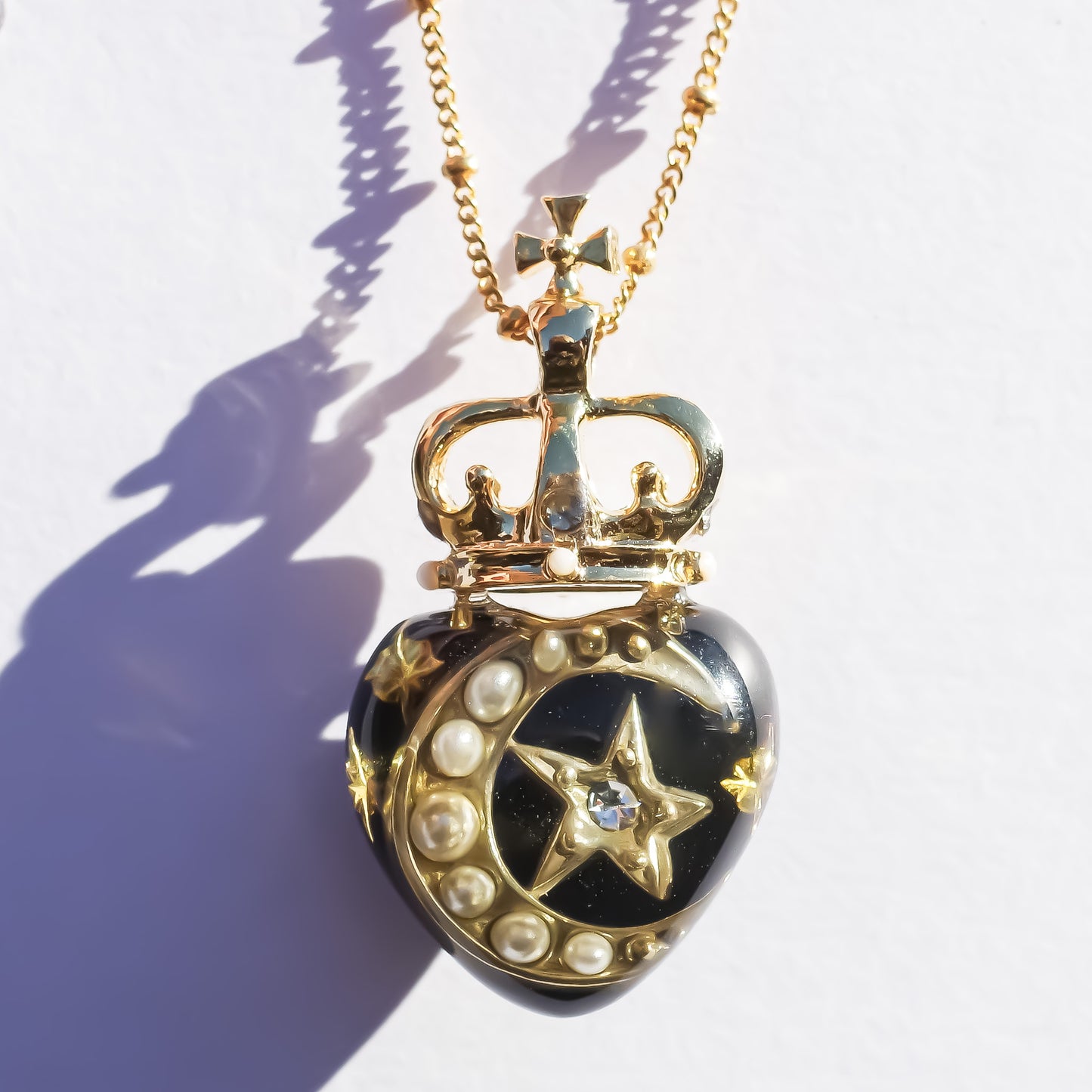 MOON & STAR SMALL NECKLACE / BLACK HEART