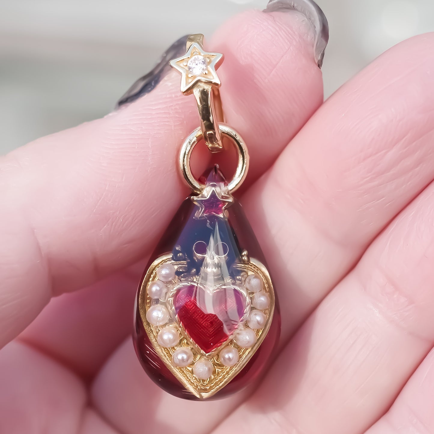 LOVE EARRINGS / MEMENTO MORI / RED / BLACK(single)