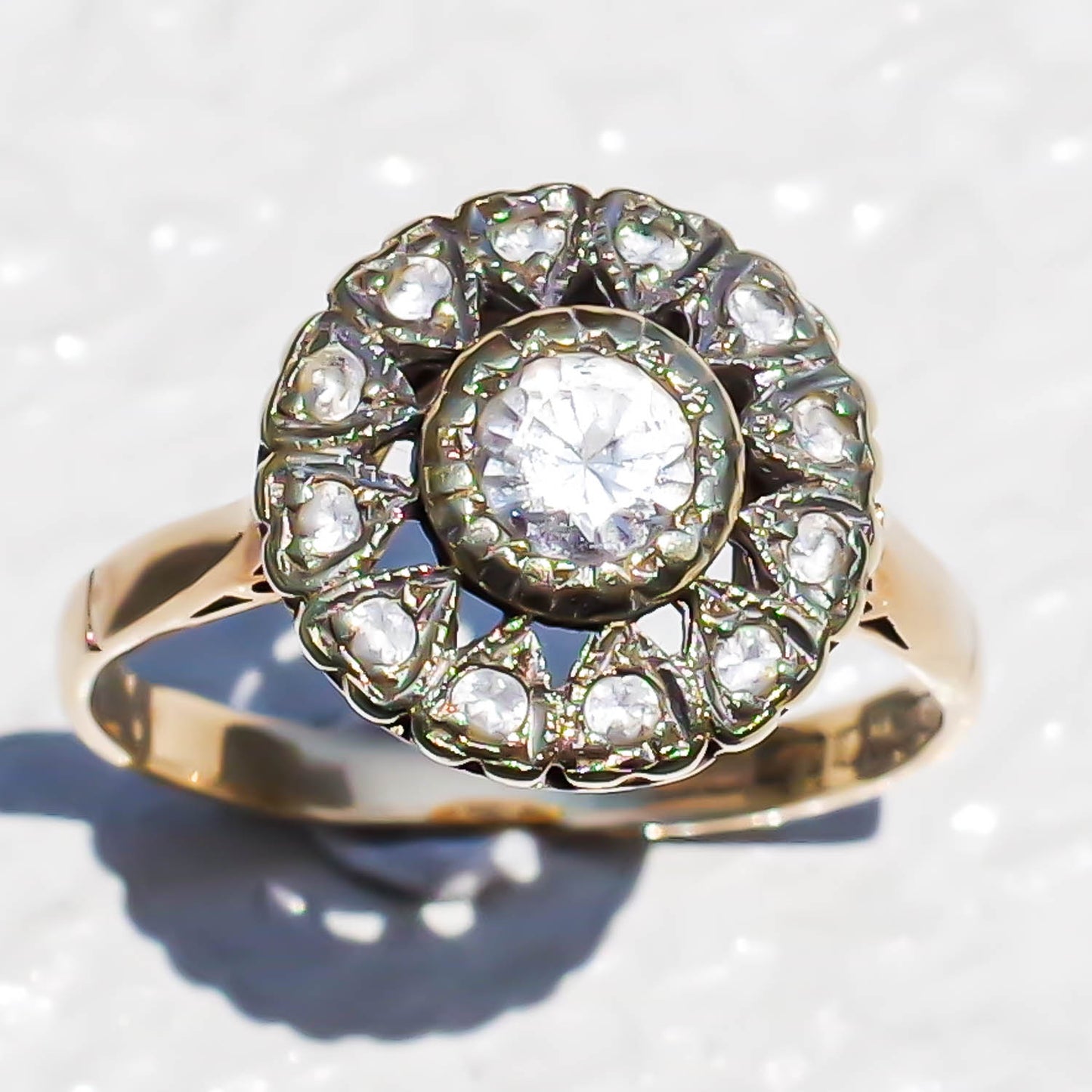 CIRCLE RING / UK / 9K / #13