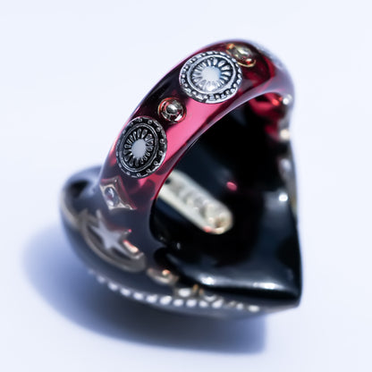 Black Heart Eye Ring - Black × Deep Crimson Red / #10
