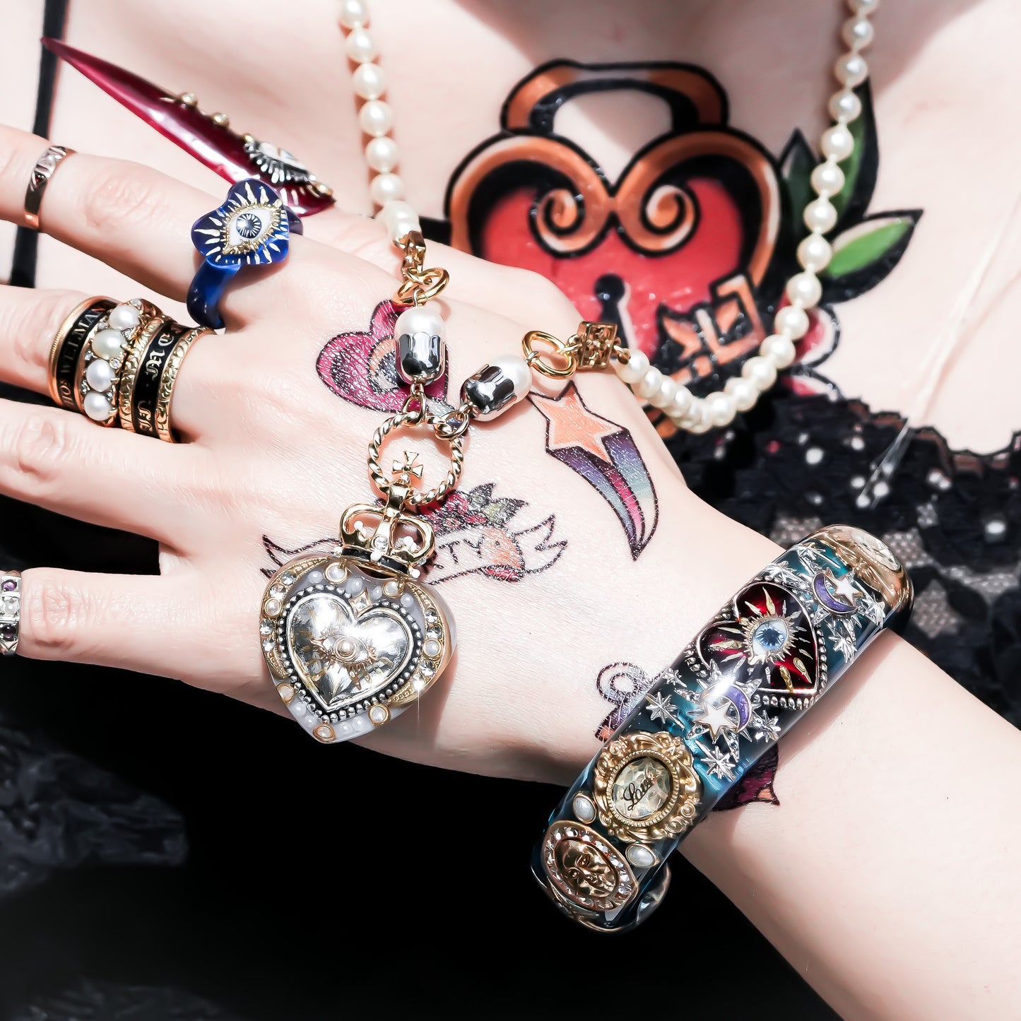 Mystic Eye & Dark Red Heart Bracelet - Clear Blue × Dark Red