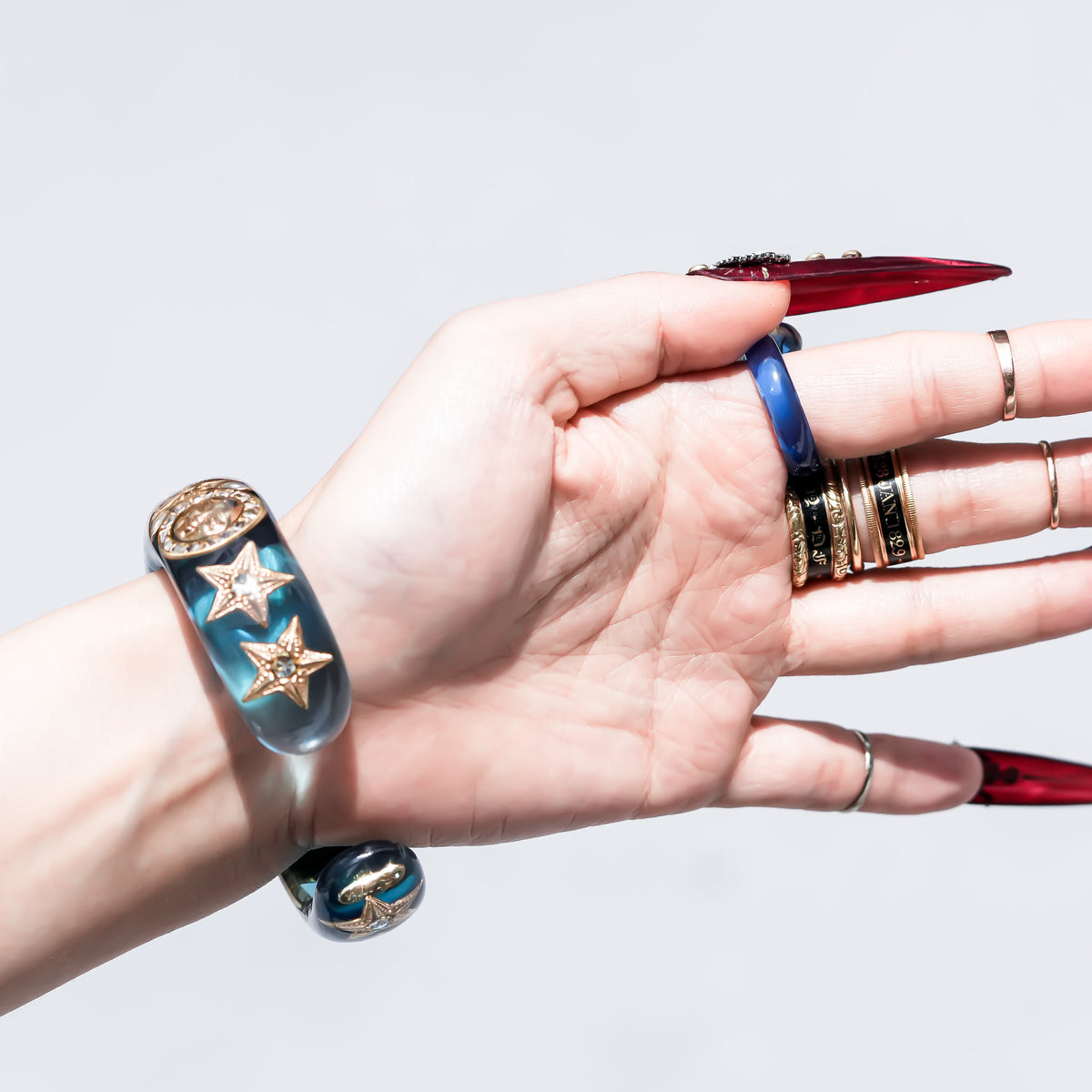 Mystic Eye & Dark Red Heart Bracelet - Clear Blue × Dark Red
