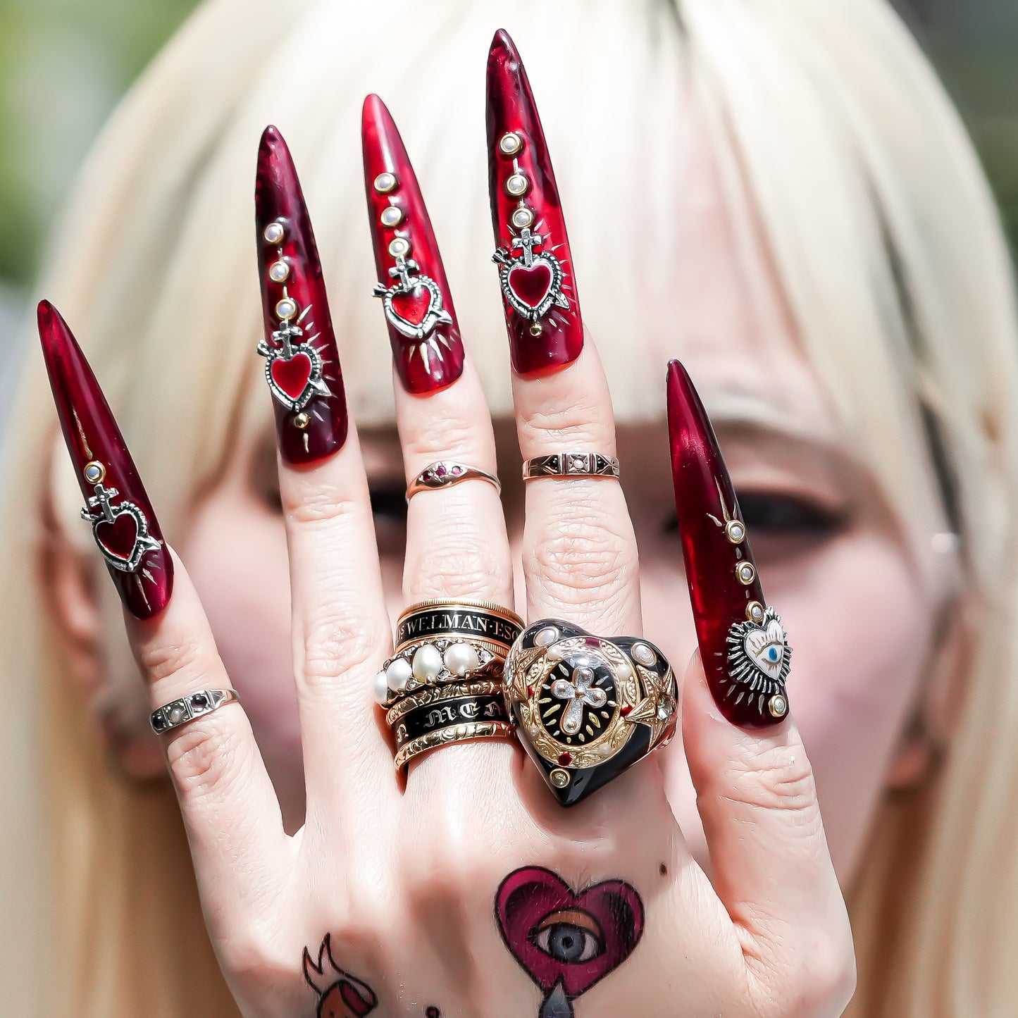 Cross Heart Ring - Black × Deep Red / #14