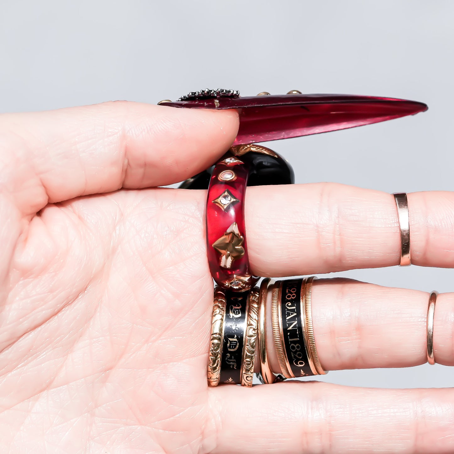 Cross Heart Ring - Black × Deep Red / #14