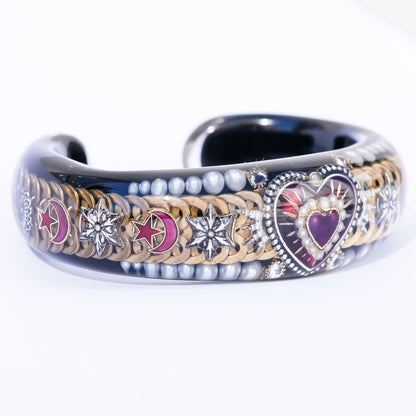 Celestial Queen Heart - Black