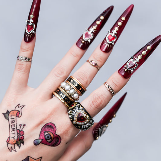 Sacred Heart Halo Ring - Black × Deep Red / #14 #16