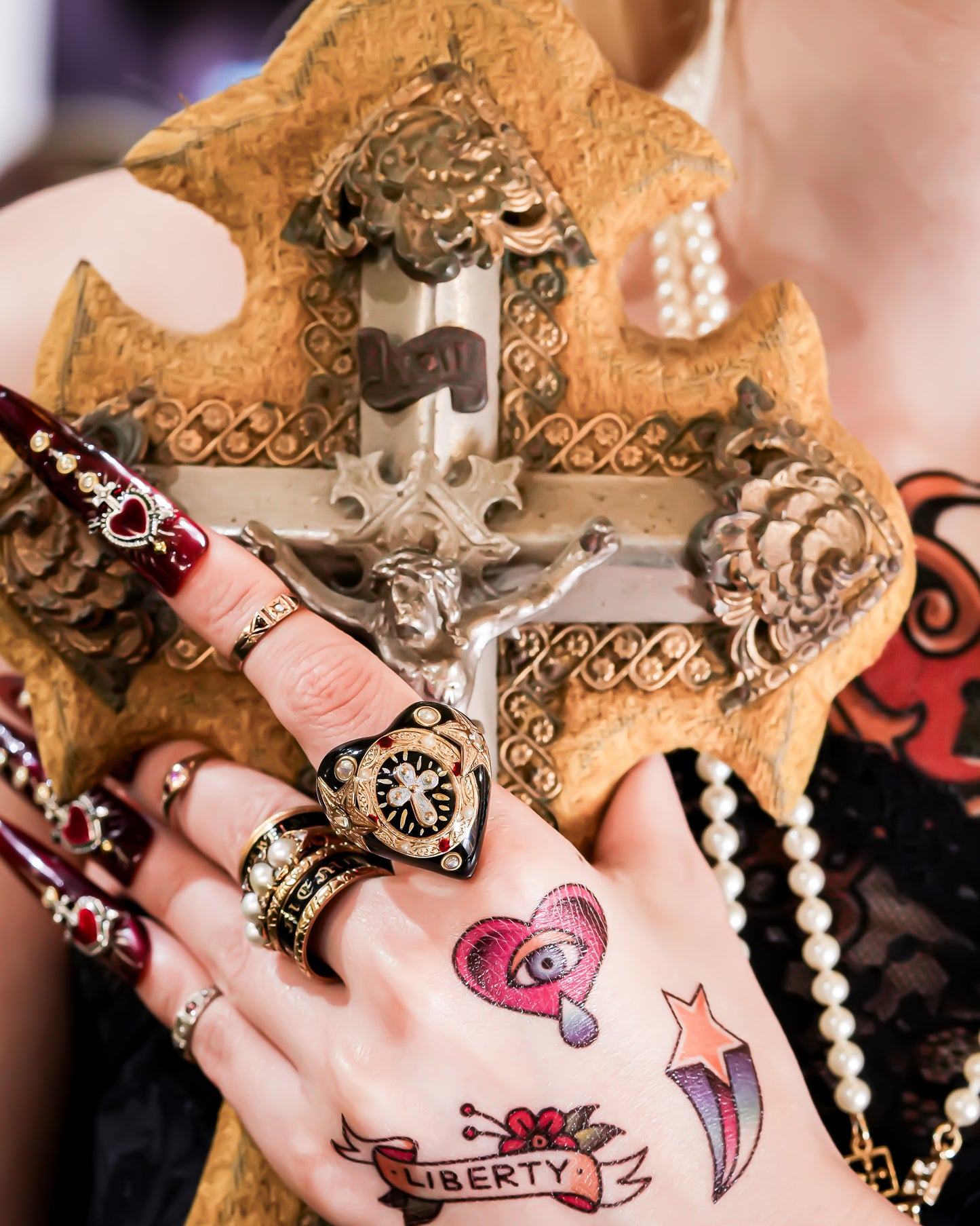 Cross Heart Ring - Black × Deep Red / #14