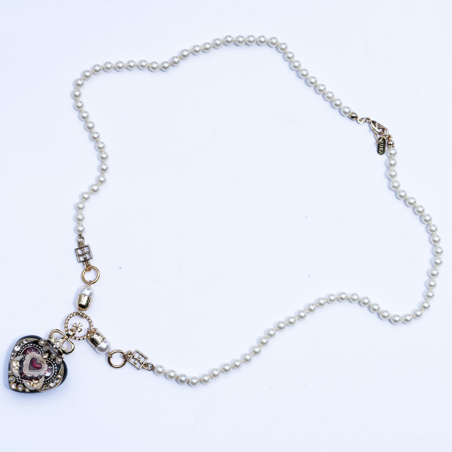 Crowned Red Heart & Moon Necklace - Black × Deep Red × Pearl