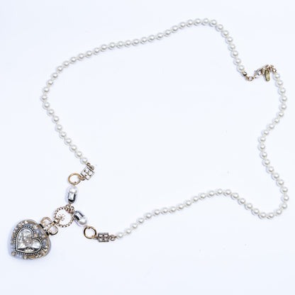 Crowned Silver Heart Eye Necklace - Silver × Gold × Pearl