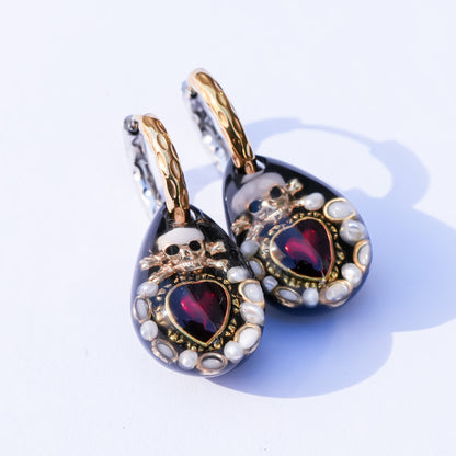 Memento Heart Drop Earrings - Black
