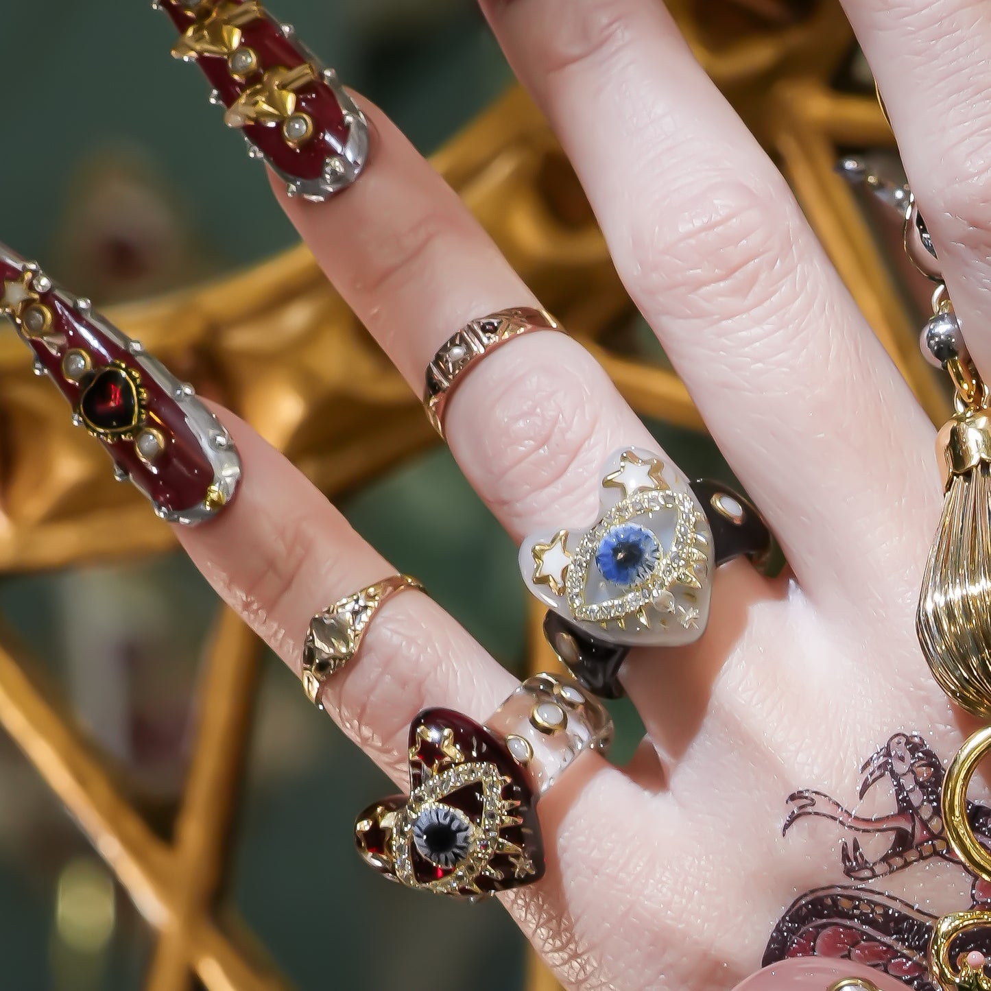 Mystic Eye Heart Ring - White / #5