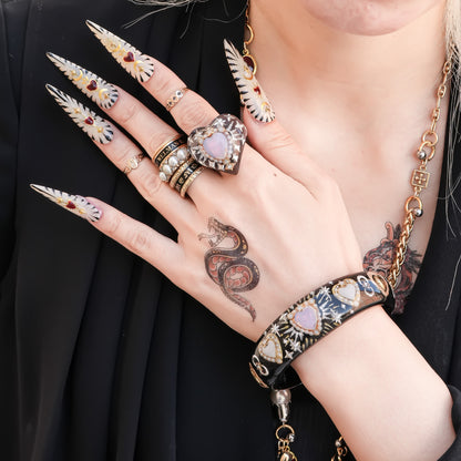 Stardust Heart Bracelet - Black×Pink Opal