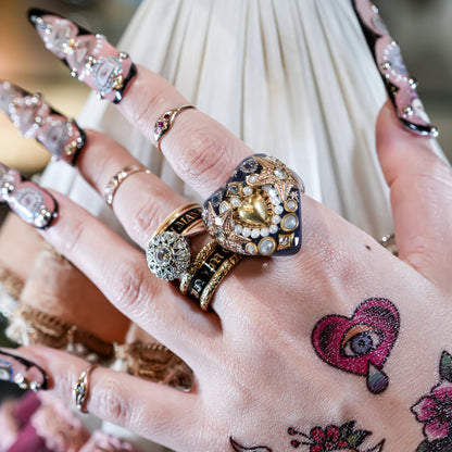 Celestial Heart Ring – Smoky Gray × Gold / #10